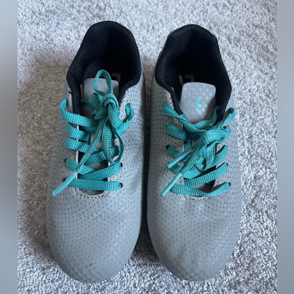 DSG Speed Viper Gray & Teal Lace Up Youth Soccer Cleats Size 11